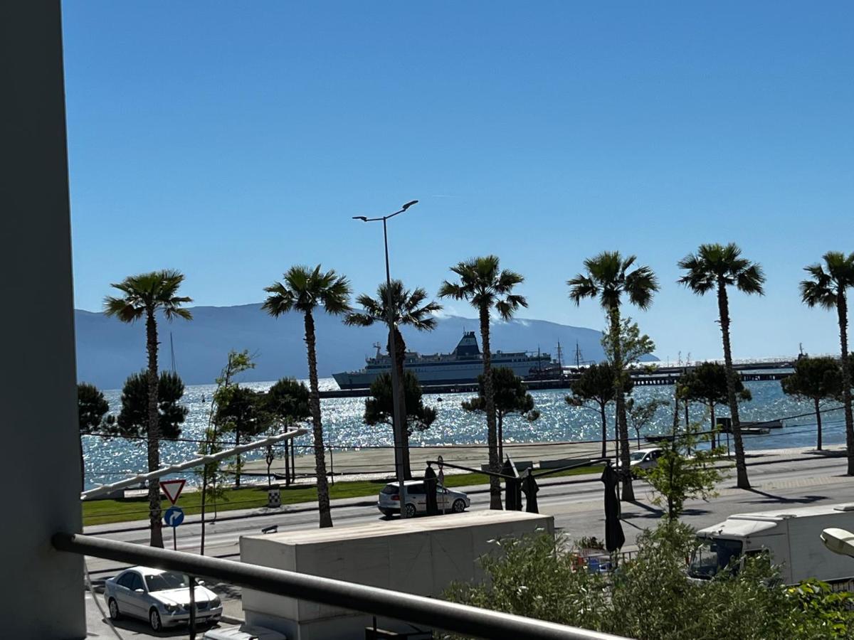 Appartamento Laura Con Vista Lungomare Vlorë Exteriör bild