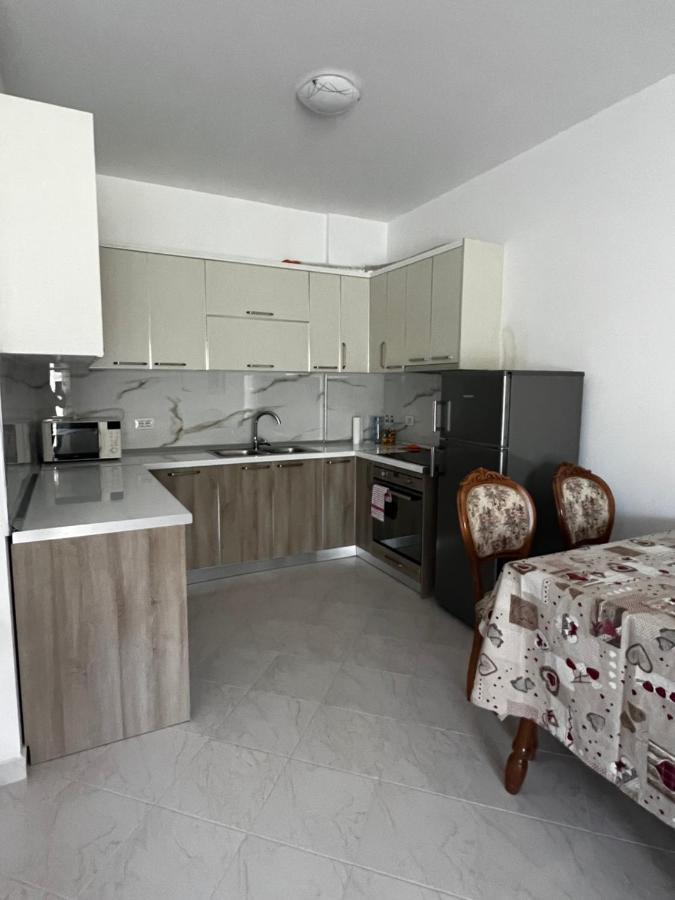 Appartamento Laura Con Vista Lungomare Vlorë Exteriör bild